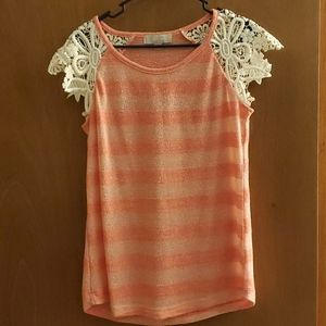 Women's Top
